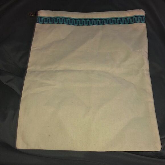Tory Burch dust bag never used 15 x 12 - Picture 1 of 2